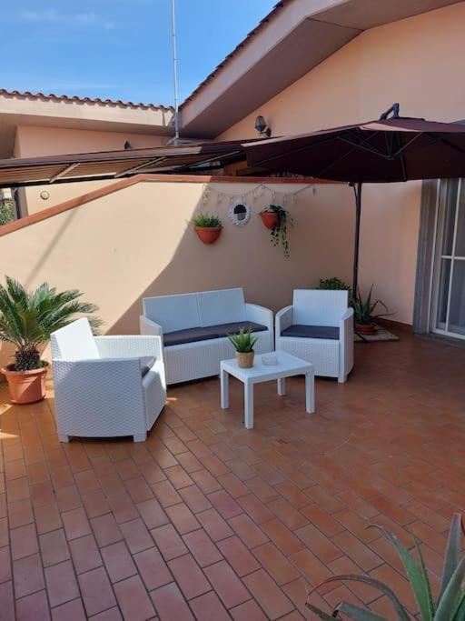 Carrie'S Home - Roma Fiumicino Exterior photo